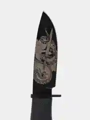 Нож с гравировкой