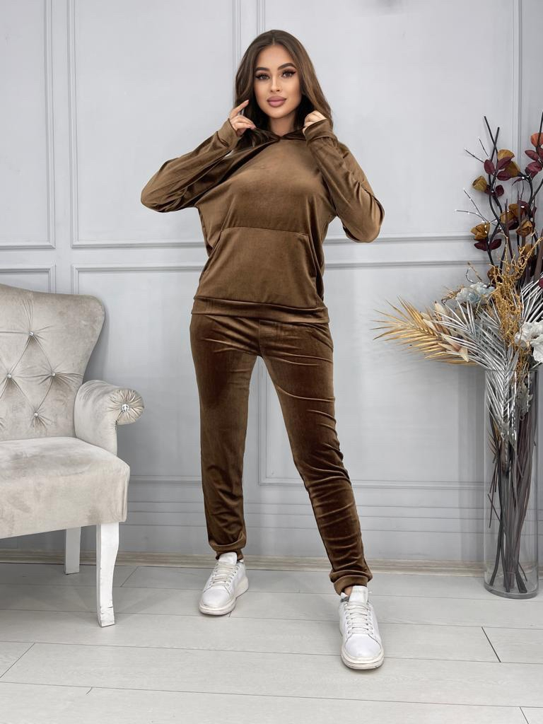Костюм женский с брюками, спортивный, плюшевый купить по цене 1290 ₽ в интернет-магазине KazanExpress