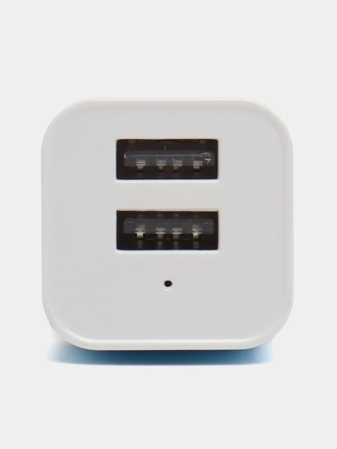 Серебряный автомобильное зарядное устройство 2xUSB с индикатором 1А, 2.1А /Автомобильный адаптер