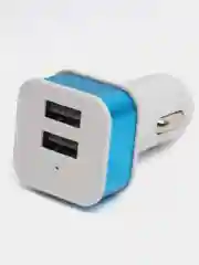 Синий автомобильное зарядное устройство 2xUSB с индикатором 1А, 2.1А /Автомобильный адаптер