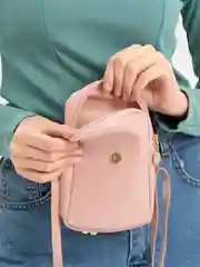 Розовый мини сумка на плечо