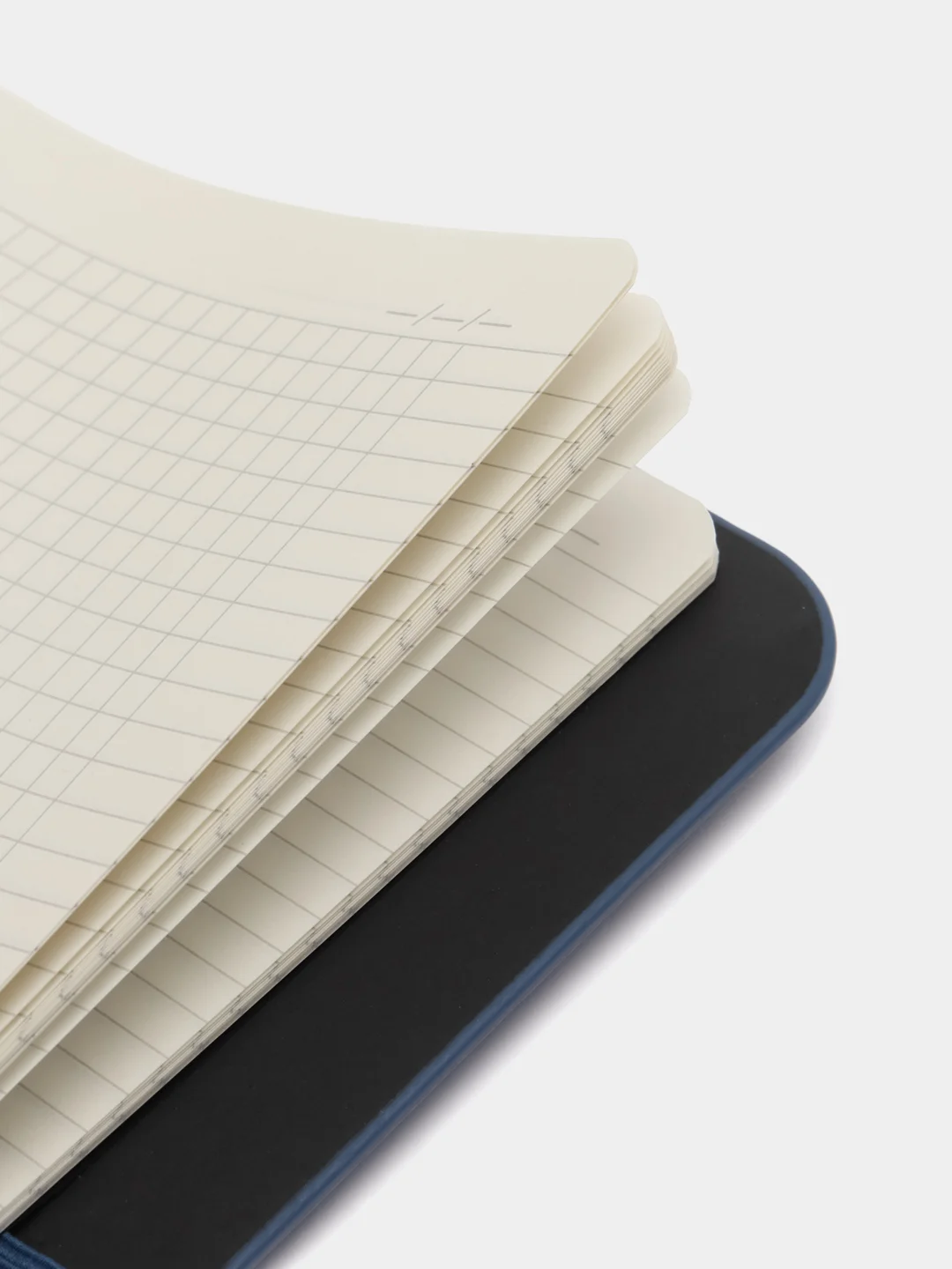 Блокнот BRAUBERG NOTE, А5, под кожу, софт-тач, с резинкой, синий, 162х218 мм, 80 листов