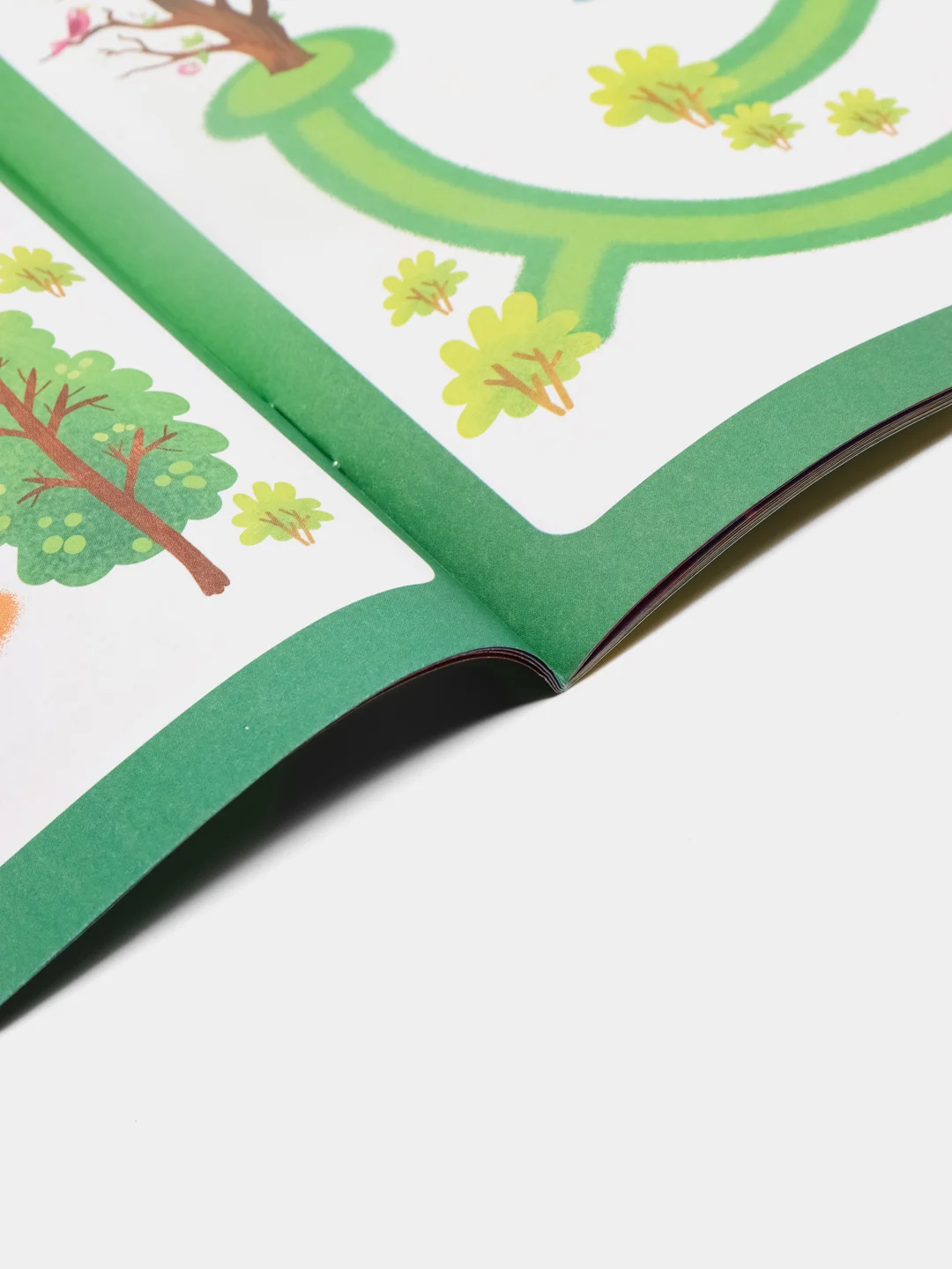 Развивающая книга-игра "Чем занять ребёнка?", 26 страниц, 3+