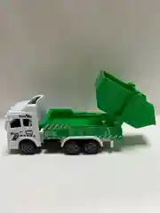 Горчичный машинка инерционная