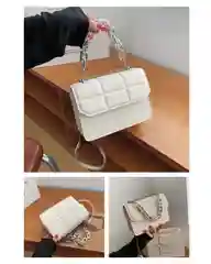 Сумка жкнская на цепочке