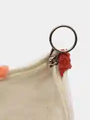 Белый косметичка с цветочным принтом, на молнии