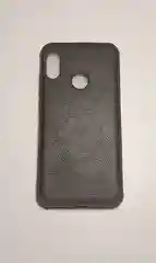 Черный чехол Xiaomi Redmi Mi A2 Lite / Redmi 6 pro