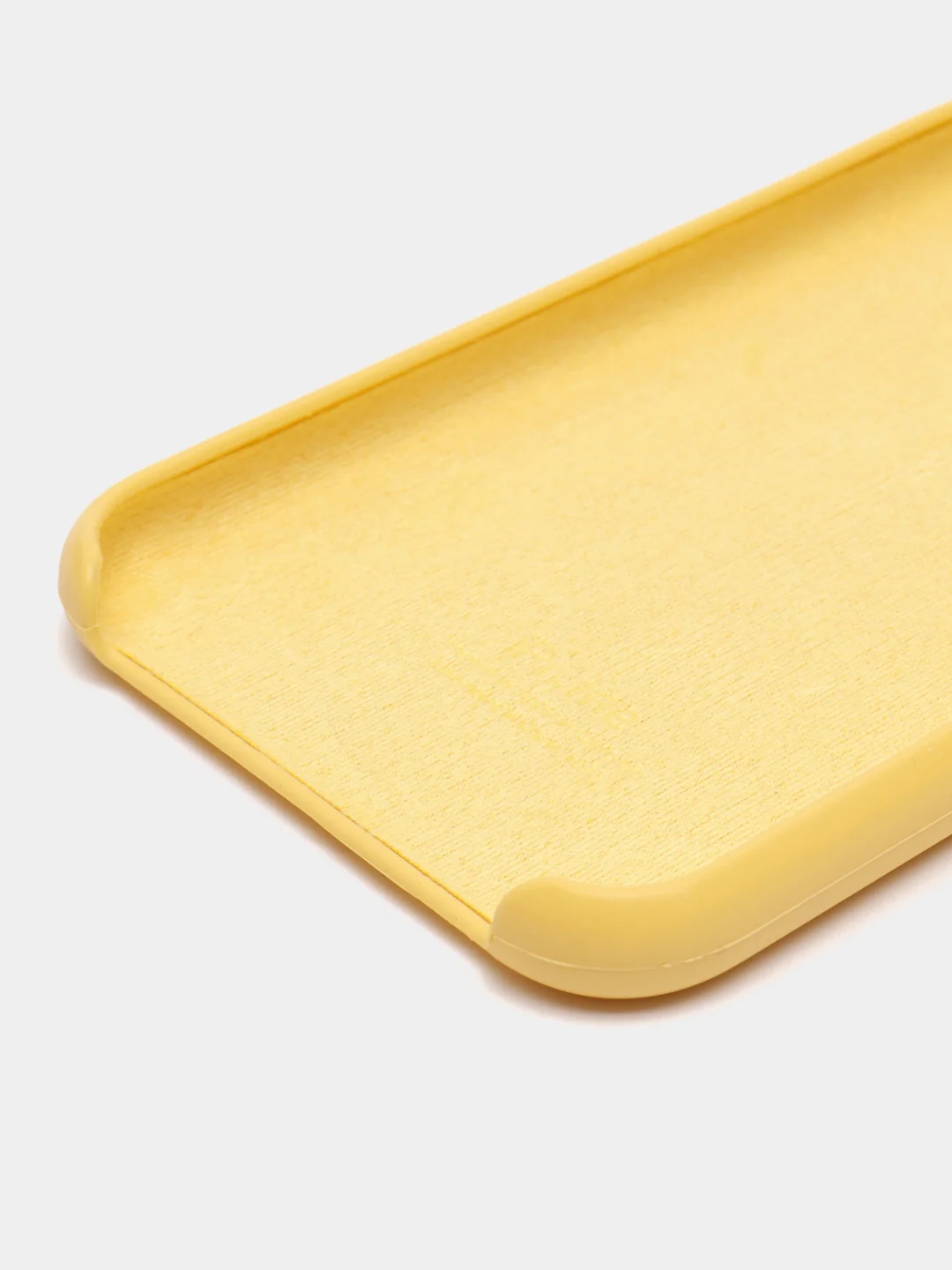 Желтый чехол силиконовый Silicone Case на Айфон(IPhone) 11, 12, 13, 14, Mini, Plus, Pro, Pro Max