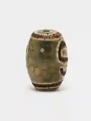Бежевый бусина Дзи, длина 1 см