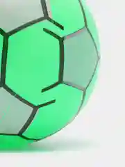 Зеленый мяч резиновый, надувной, пляжный 22 см
