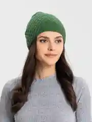 Зеленый шапка женская