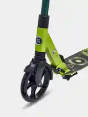 Самокат городской Atemi Airfly колеса ( 200 мм) , ATC05, подшип ABEC-7, аморт передний и задний