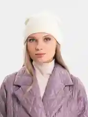 Молочный шапка с отворотом, гладкая