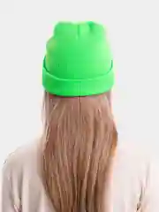 Салатовый шапка без отворота, гладкая