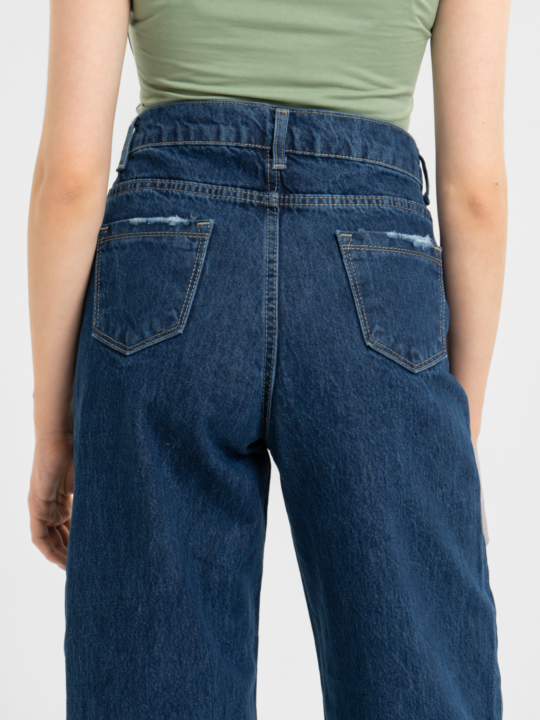 Джинсы женские, широкие брюки трубы палаццо кюлоты купить по цене 999 ₽ винтернет-магазине KazanExpress