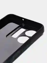 Черный чехол карбон с защитой камеры VIVO Y35 / VIVO Y22