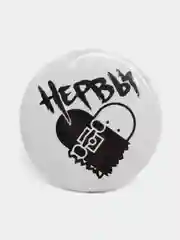 Белый значок "Нервы", 37 мм