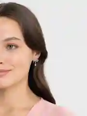Серебряный серьги гвоздики с бантиком женские