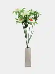 Белый искусственные декоративные цветы (гвоздика, маргаритка)