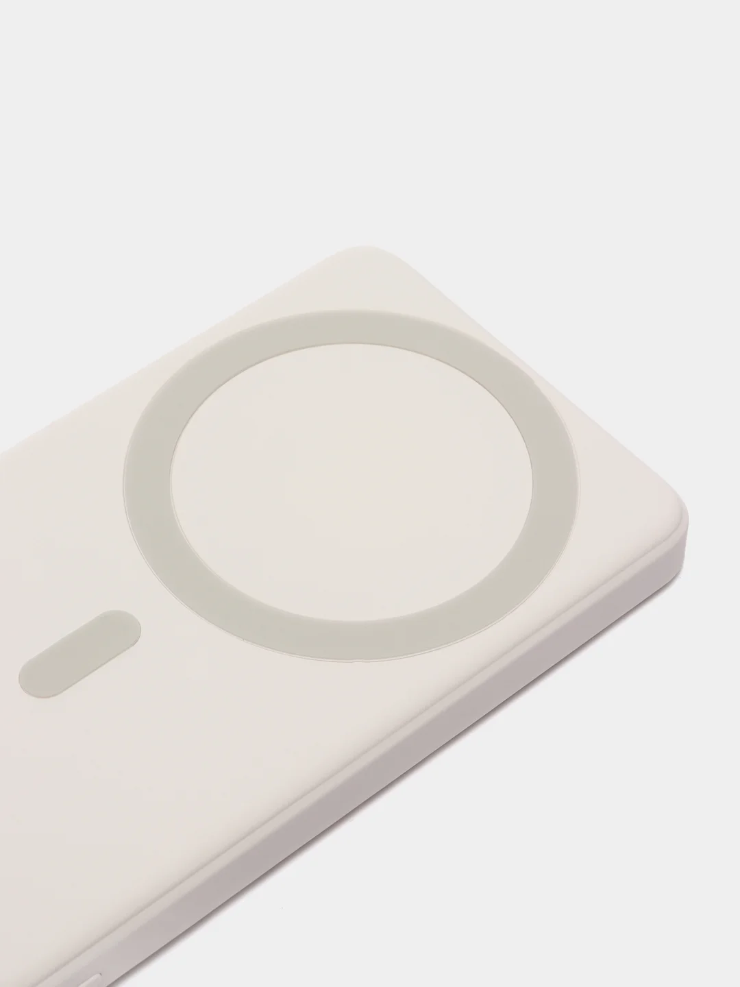 Белый внешний аккумулятор MagSafe Battery Pack для iPhone емкостью 5 000mA