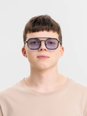 Очки солнцезащитные