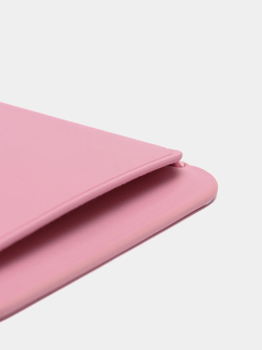 Розовый картхолдер на iPhone, с поддержкой MagSafe Leather Wallet