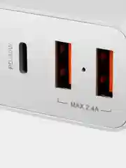 Белый сетевое зарядное устройство Canyon H-08, 2xUSB, 1xPD, 30W