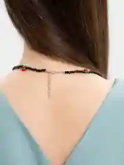 Черный ожерелье из бисера