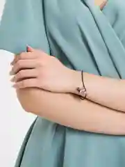 Фиолетовый браслет с подвеской