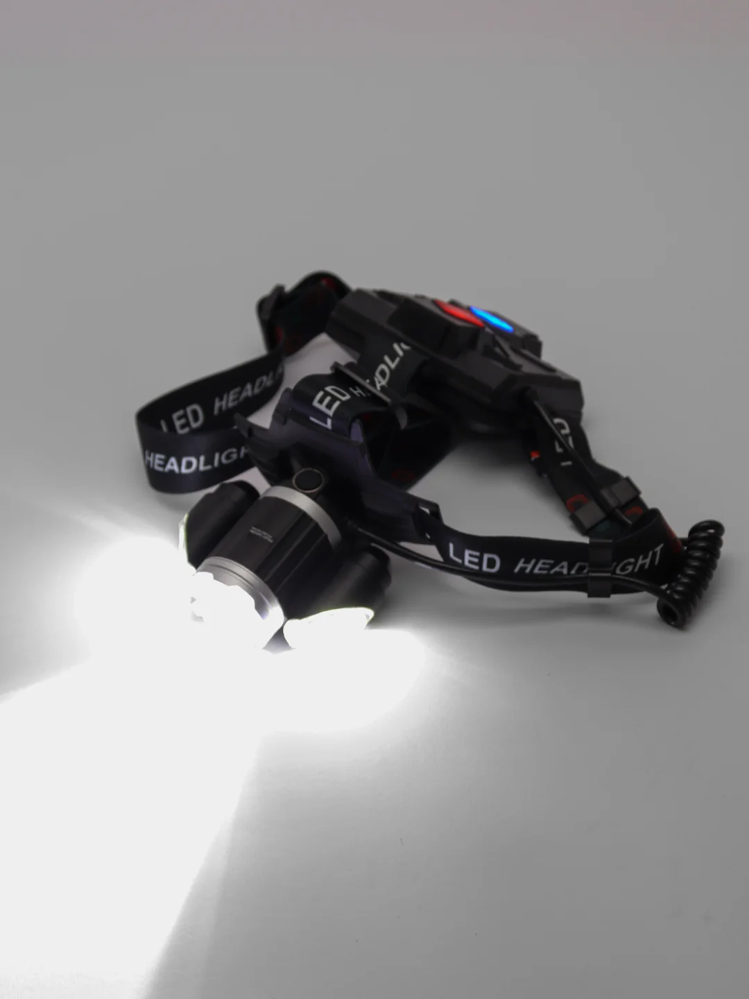Светодиодный налобный фонарь YYC-8057-P90, повер банк (power bank), 1200 lumens