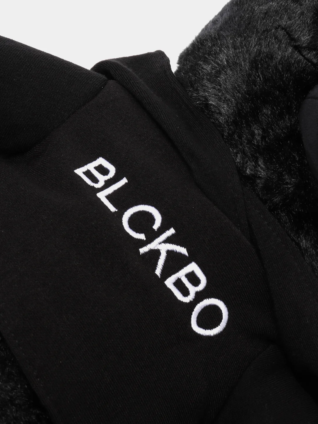 Черный мягкая игрушка "Мишка BLCKBО", черная