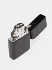 Зажигалка бензиновая
