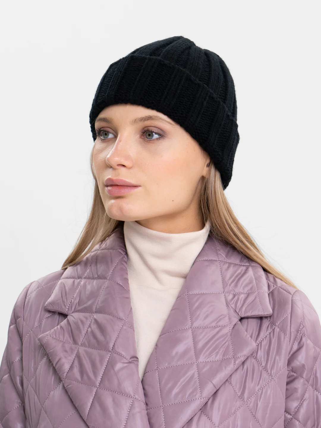 Черный шапка бини QP Store, вязаная, демисезонная