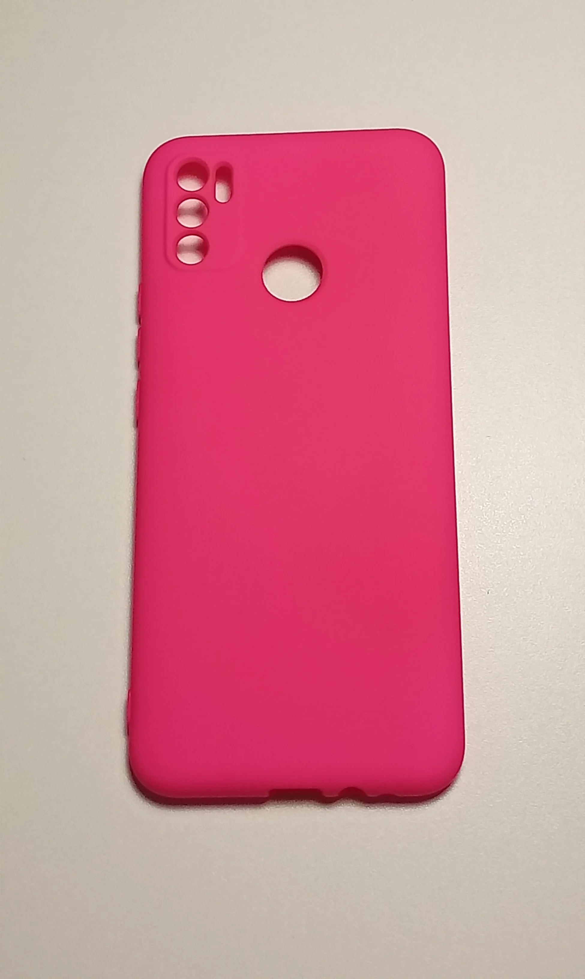 Розовый чехол TECNO Spark 5 Air / TECNO POUVOIR 4 с бархатом внутри и защита камеры