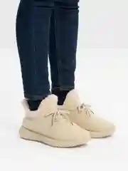 Кроссовки женские, зимние