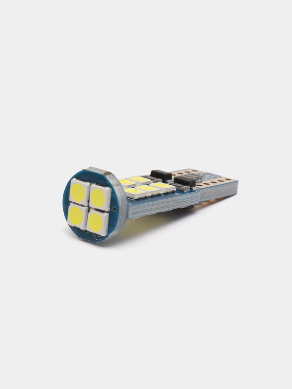 Светодиодные лампочки LED W5W T10, для подсветки салона габаритов и номера автомобиля
