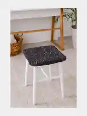 Черный чехол на стул