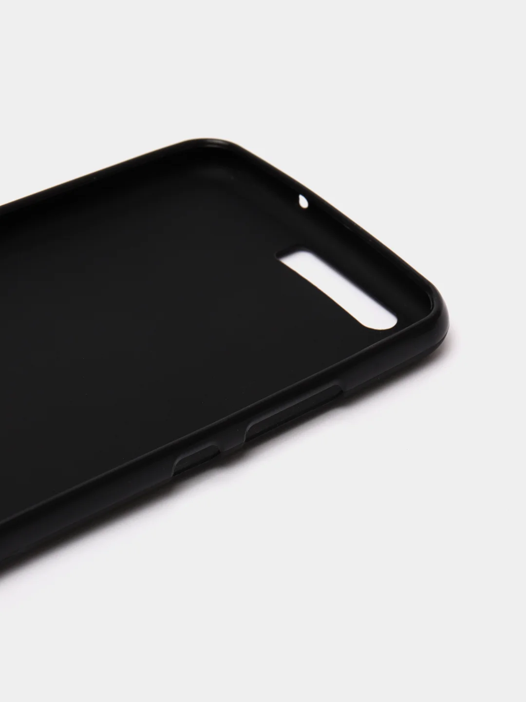 Черный силиконовый чехол на Huawei P10