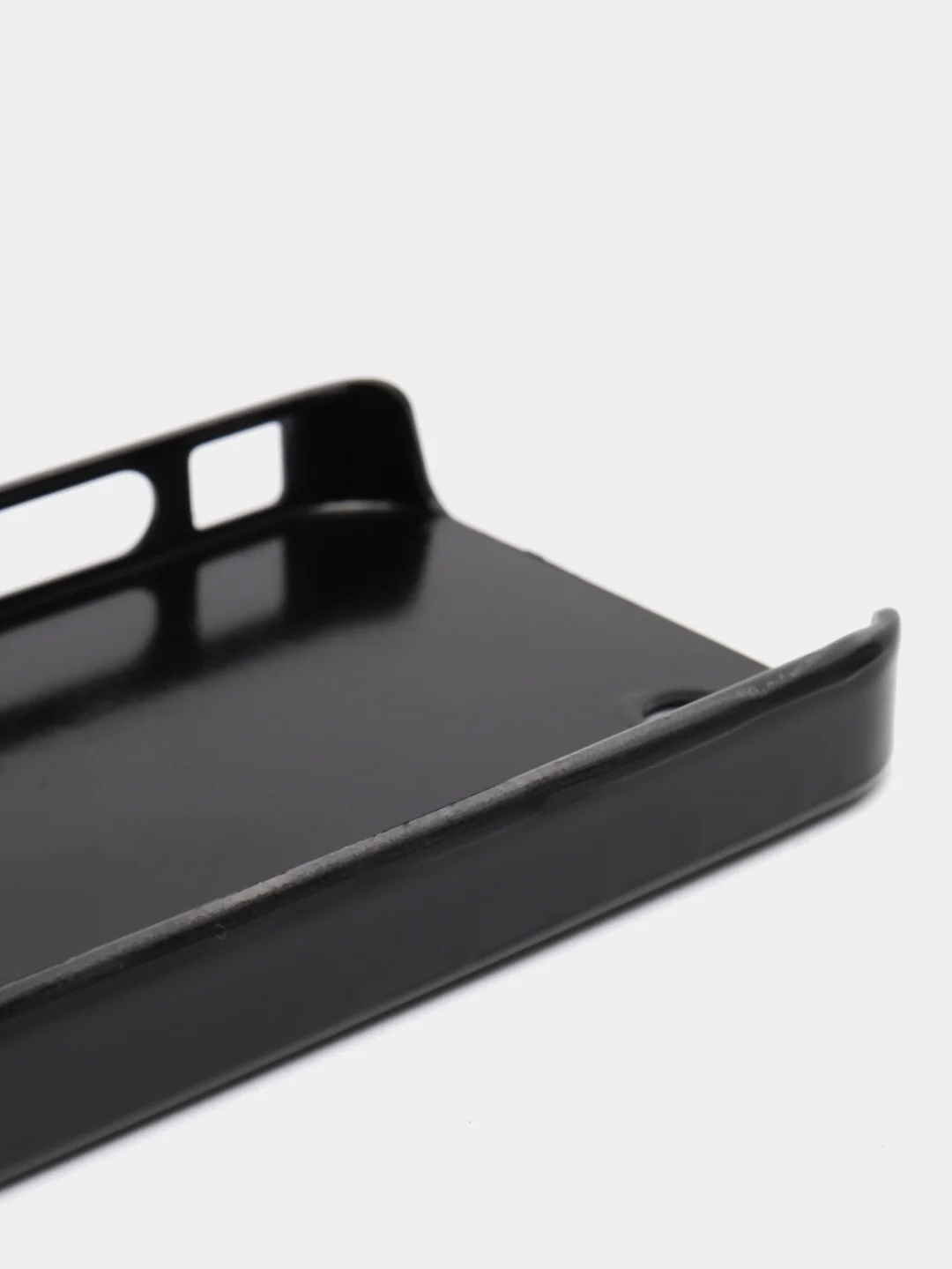 Белый пластиковый чехол для iPhone 4/4s