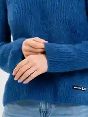 Лазурный свитер женский ангора