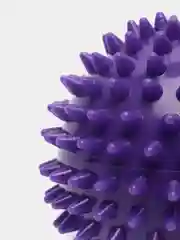 Фиолетовый мяч массажный