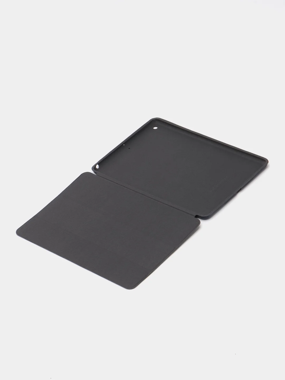 Темно-синий чехол противоударный на iPad 9.7 New 2017, 2018, 2019, iPad 5, 6