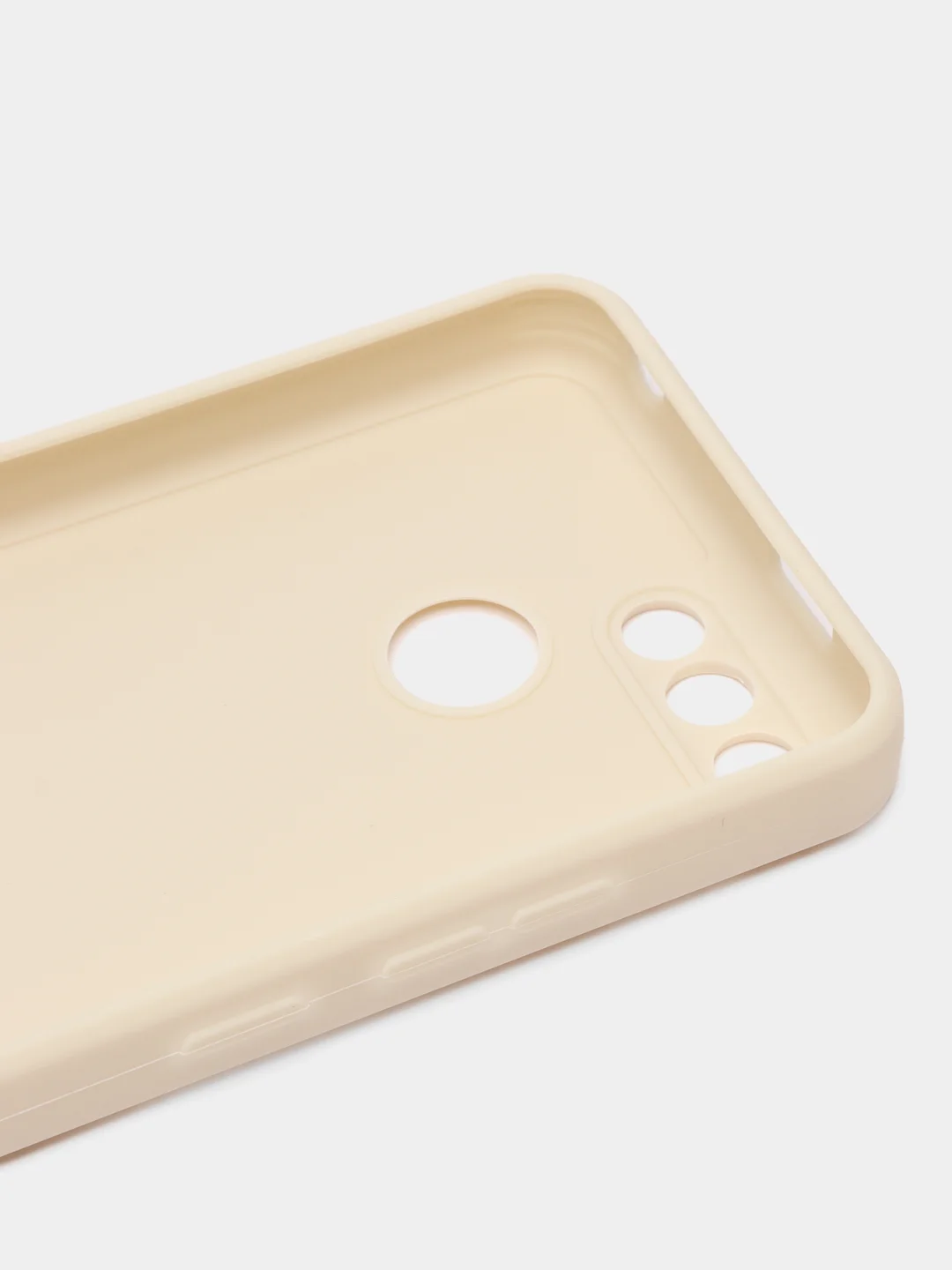 Молочный чехол для Itel A25 (Ител А25), силиконовый, матовый, с защитой камеры