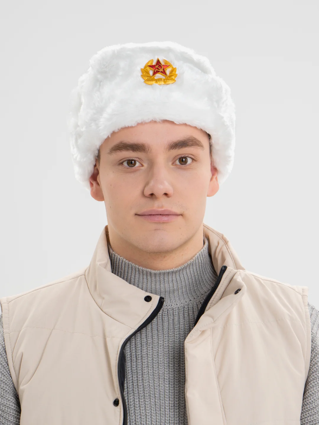 Шапка ушанка с кокардой СССР, сувенирная