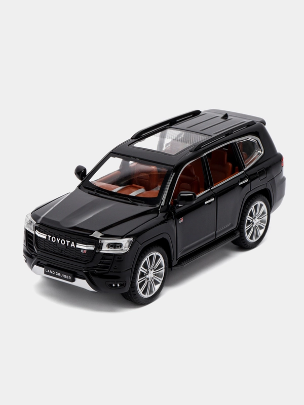 Металлическая модель Toyota Land Cruiser 300 в масштабе 1:24