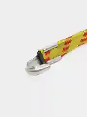 Желтый жгуты для стяжки багажа