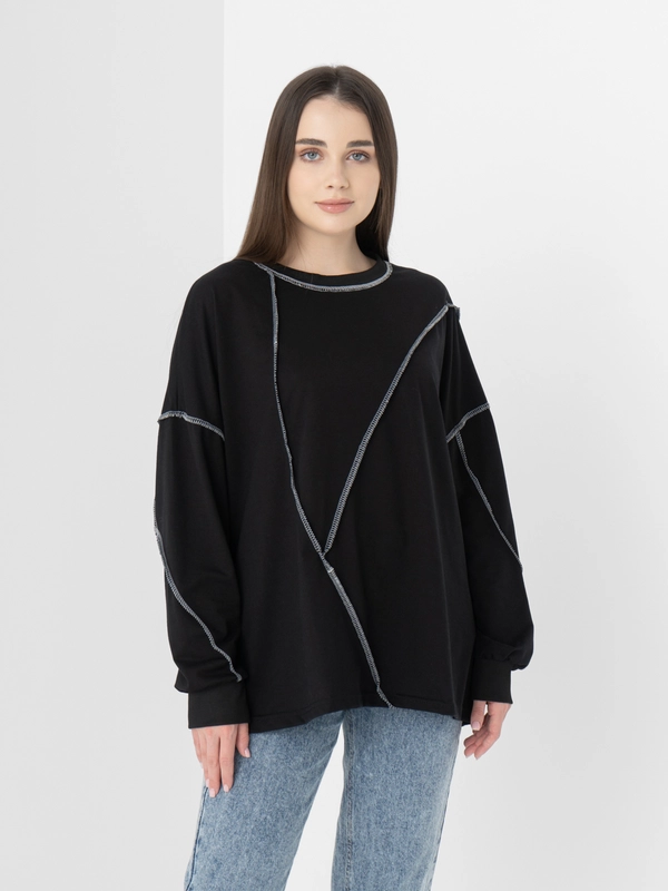 Oversized свитшот с крупными швами  наружу, черный