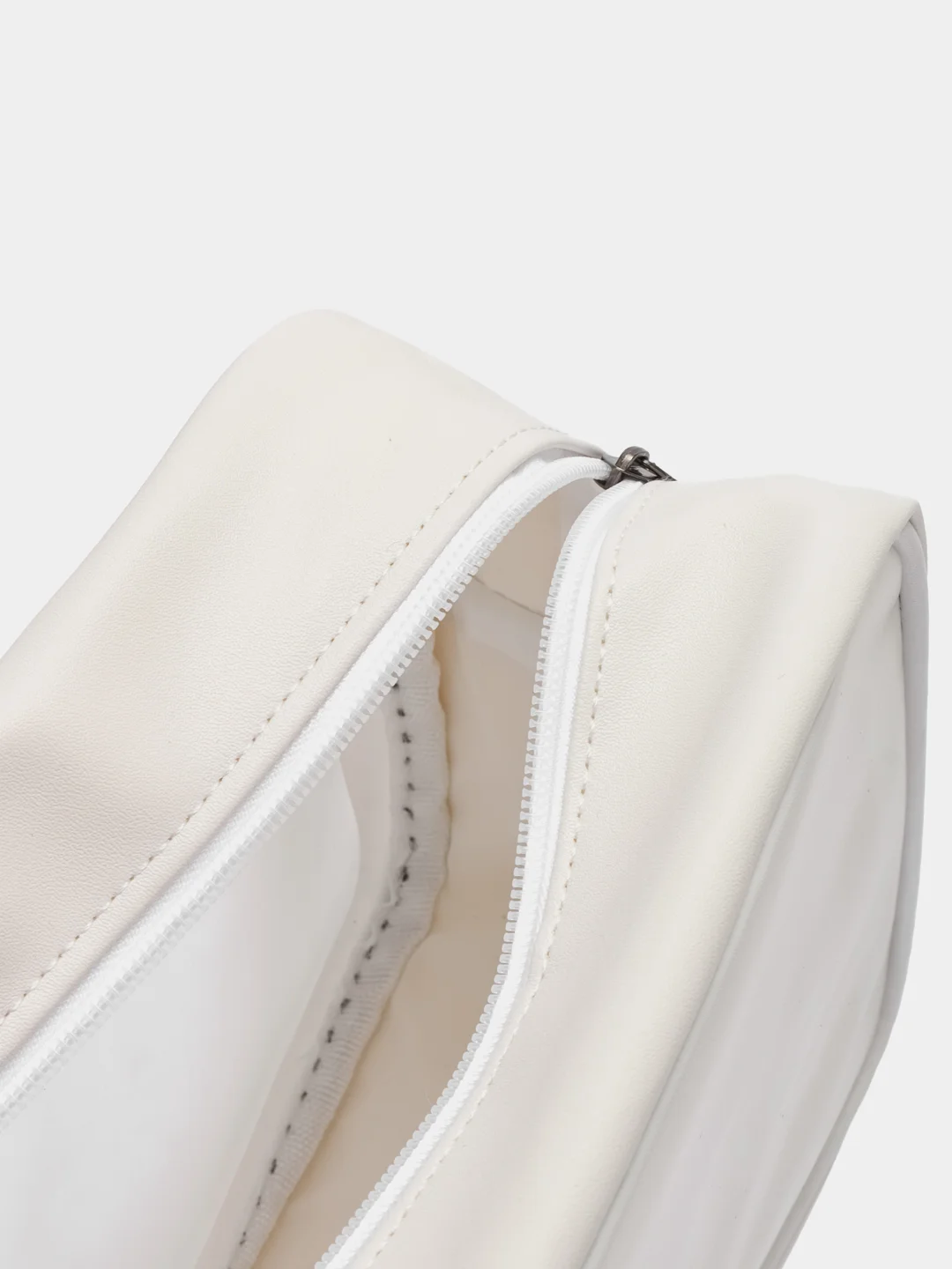 Белый водонепроницаемая сумка-косметичка Washbag косметичка,  для бассейна, душа,женская аптечка