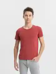 Бордовый футболка унисекс