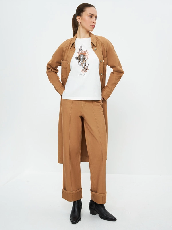 Джинсы cropped с отворотами женские Zarina укороченные
